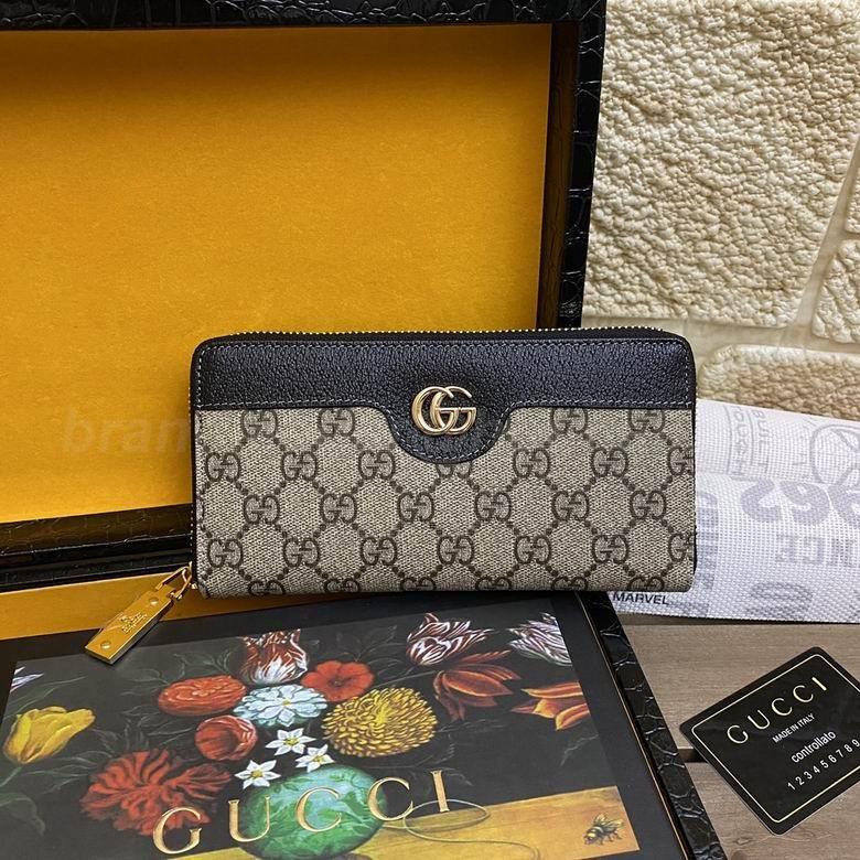 Gucci Wallets 56